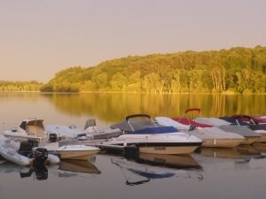 Camping Hautoreille. Etape Langres. Haute Marnes. proche autoroute. route du soleil. ouvert en hiver. calme. arboré. caravanes a louées. emplacement dur . nature. randonnées. Restaurant camping Hautoreille. Pays des 4 Lacs. Baignade. Lacs. pêche. activités nautiques fleurs. jardin. Tourisme vert. Hautoreille-camping. Langres-etappe. Haute Marnes. dichtbij autoweg. weg van de zon. geopend in de winter. rust. gehesen. de woonwagens heeft gehuurd. harde plaats. natuur. tochten. Restaurant camping Hautoreille. Land van de 4 Meren. Baden. Meren. Groen toerisme. Hautoreille camp-site. Langres stage. Haute Marnes. close motorway. road of the sun. opened in winter. calm. raised. caravans rented. hard site. nature. excursions. Restaurant Hautoreille camp-site. Country of the 4 Lakes. Bathe. Lakes. Country holidays. Hautoreille-Camping. Langres-Etappe. Haute Marnes. nah Autobahn. Straße der Sonne. offen im Winter. Ruhe. zur Schau getragen. Wohnwagen hat gemietet. harter Ort. Natur. Ausflüge. Restaurant Camping Hautoreille. Land der 4 Seen. Baden. Seen. Grüner Tourismus.
