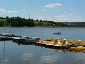 Camping Hautoreille. Etape Langres. Haute Marnes. proche autoroute. route du soleil. ouvert en hiver. calme. arboré. caravanes a louées. emplacement dur . nature. randonnées. Restaurant camping Hautoreille. Pays des 4 Lacs. Baignade. Lacs. pêche. activités nautiques fleurs. jardin. Tourisme vert. Hautoreille-camping. Langres-etappe. Haute Marnes. dichtbij autoweg. weg van de zon. geopend in de winter. rust. gehesen. de woonwagens heeft gehuurd. harde plaats. natuur. tochten. Restaurant camping Hautoreille. Land van de 4 Meren. Baden. Meren. Groen toerisme. Hautoreille camp-site. Langres stage. Haute Marnes. close motorway. road of the sun. opened in winter. calm. raised. caravans rented. hard site. nature. excursions. Restaurant Hautoreille camp-site. Country of the 4 Lakes. Bathe. Lakes. Country holidays. Hautoreille-Camping. Langres-Etappe. Haute Marnes. nah Autobahn. Straße der Sonne. offen im Winter. Ruhe. zur Schau getragen. Wohnwagen hat gemietet. harter Ort. Natur. Ausflüge. Restaurant Camping Hautoreille. Land der 4 Seen. Baden. Seen. Grüner Tourismus.